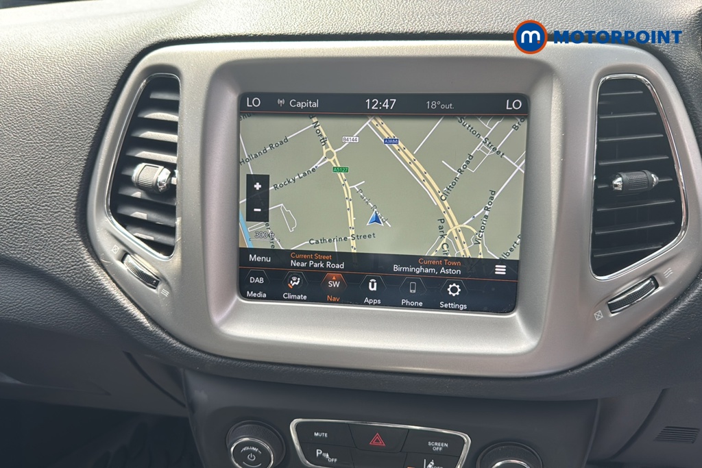 Jeep Compass Longitude Manual Petrol SUV - Stock Number (1639396) - 9th supplementary image