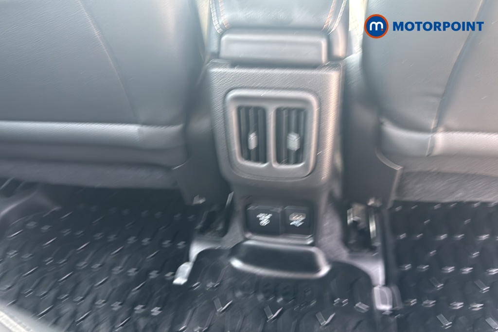 Jeep Compass Longitude Manual Petrol SUV - Stock Number (1639396) - 28th supplementary image