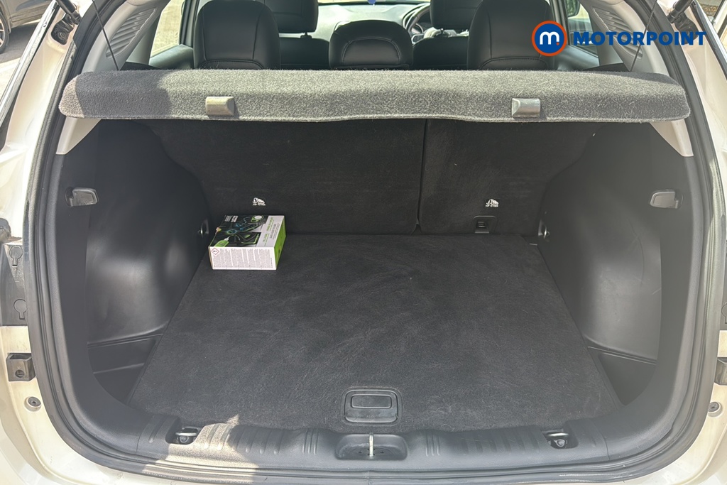 Jeep Compass Longitude Manual Petrol SUV - Stock Number (1639396) - 30th supplementary image
