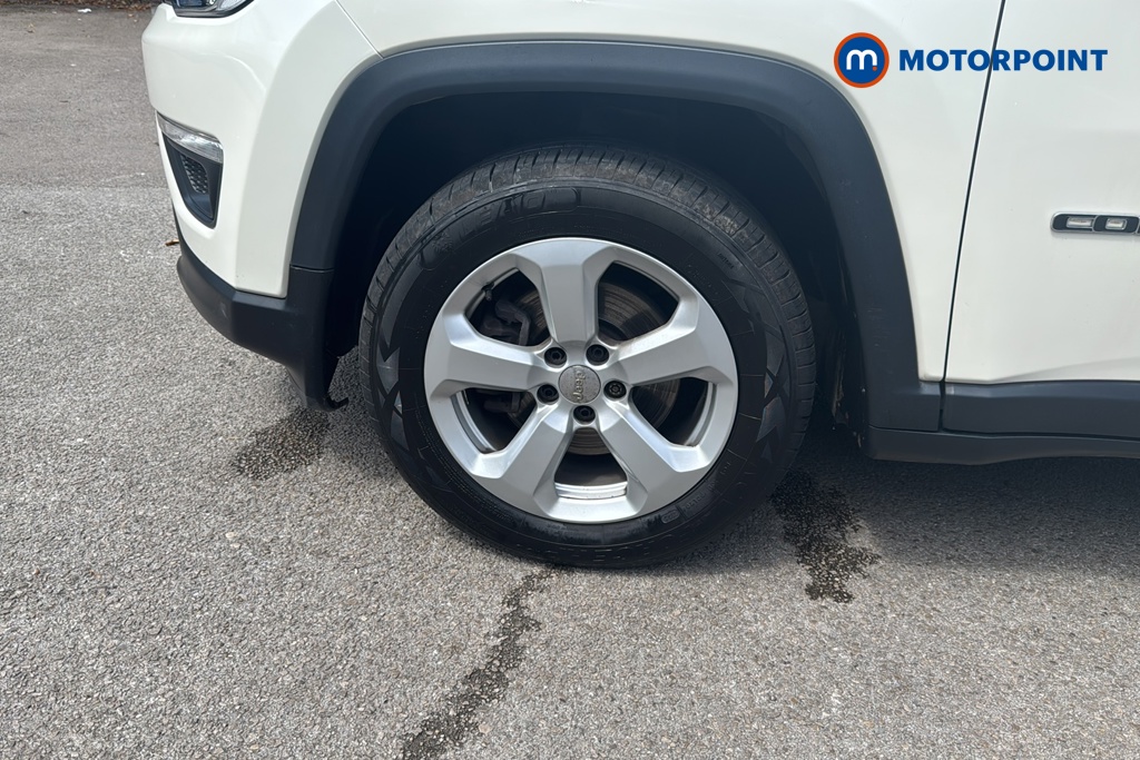 Jeep Compass Longitude Manual Petrol SUV - Stock Number (1639396) - 44th supplementary image