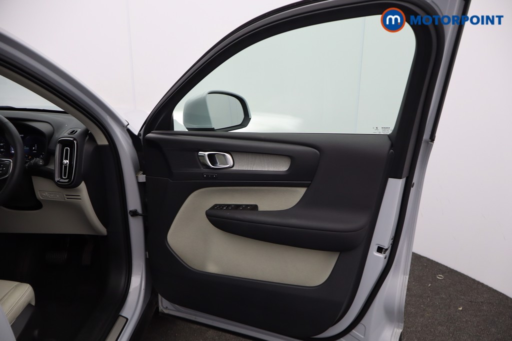 Volvo Xc40 Inscription Automatic Petrol Plug-In Hybrid SUV - Stock Number (1640183) - 18th supplementary image
