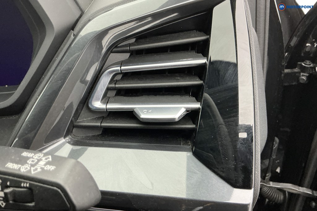 Audi Q4 S Line Automatic Electric SUV - Stock Number (1640241) - 16th supplementary image