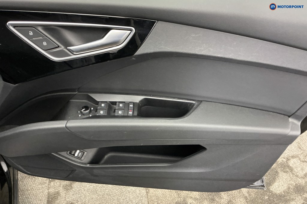 Audi Q4 S Line Automatic Electric SUV - Stock Number (1640241) - 17th supplementary image