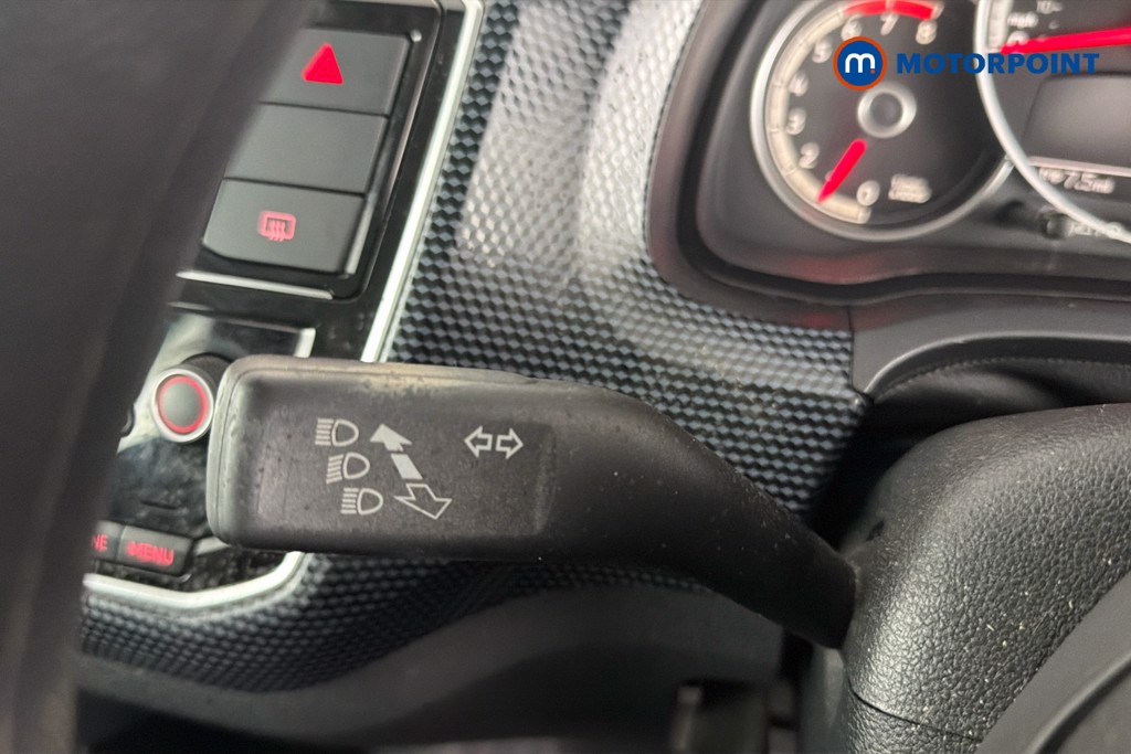 Volkswagen UP Move Up Manual Petrol Hatchback - Stock Number (1640659) - 6th supplementary image