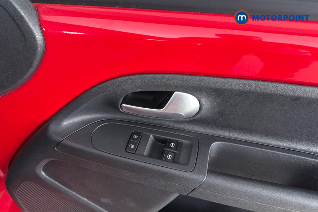 Volkswagen UP Move Up Manual Petrol Hatchback - Stock Number (1640659) - 42nd supplementary image