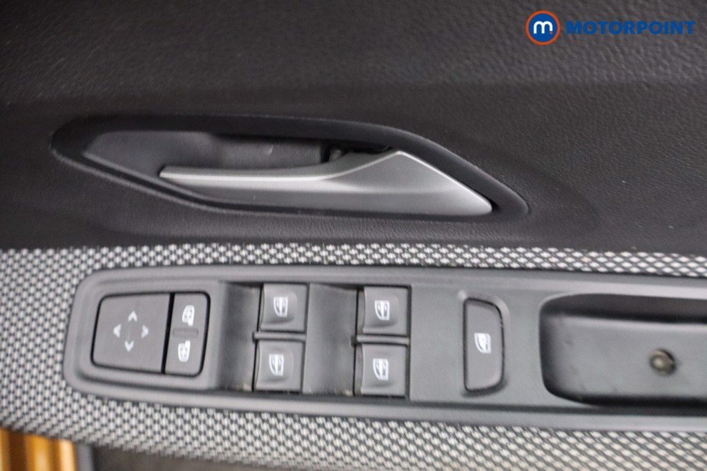 Dacia Sandero Stepway Expression Manual Petrol Hatchback - Stock Number (1641203) - 12th supplementary image