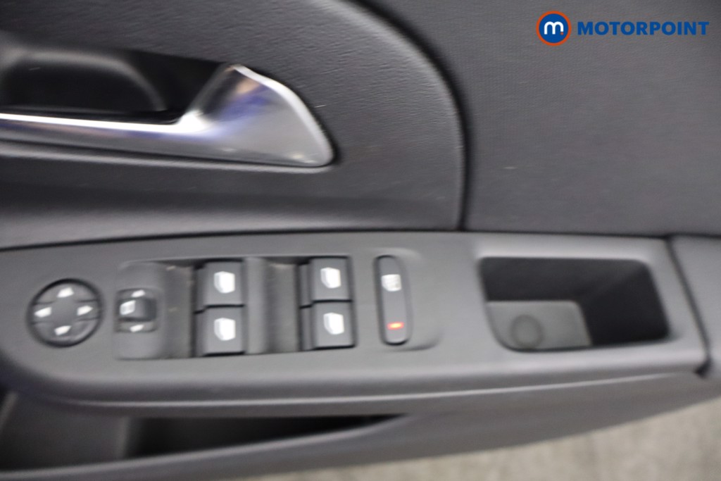 Vauxhall Corsa Design Manual Petrol Hatchback - Stock Number (1641529) - 12th supplementary image