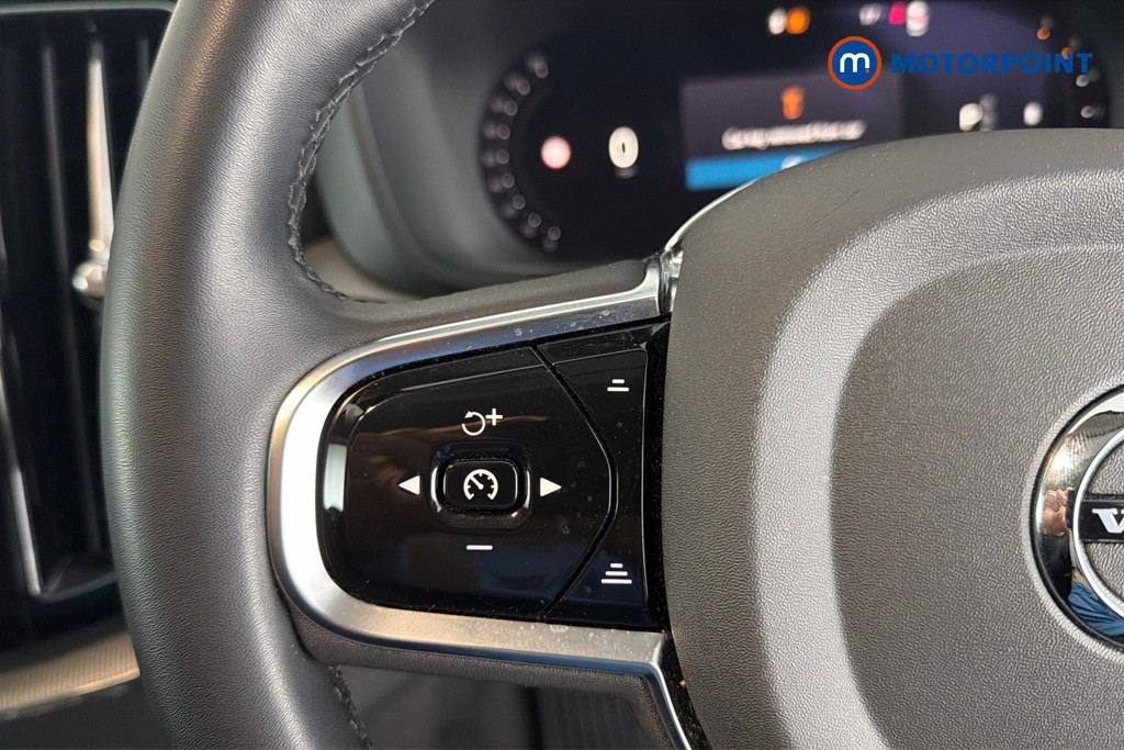 Volvo Xc60 Plus Automatic Diesel SUV - Stock Number (1642191) - 3rd supplementary image