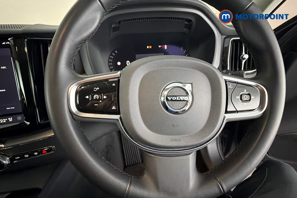 Volvo Xc60 Plus Automatic Diesel SUV - Stock Number (1642191) - 5th supplementary image