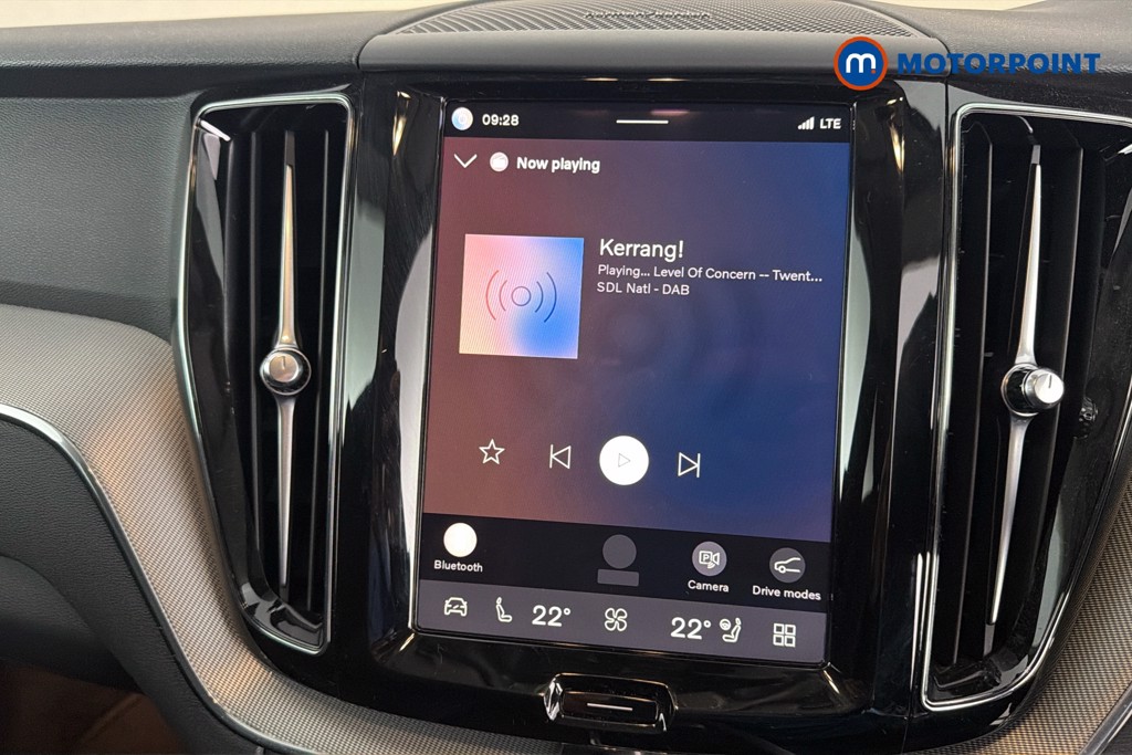 Volvo Xc60 Plus Automatic Diesel SUV - Stock Number (1642191) - 9th supplementary image