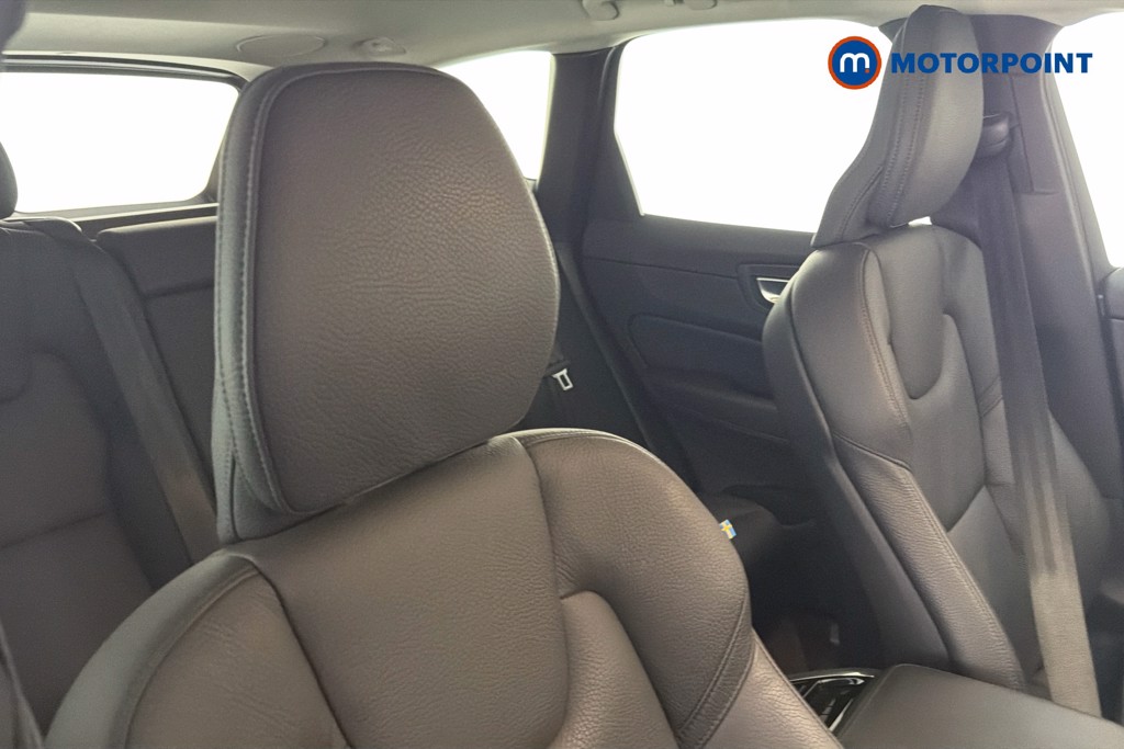 Volvo Xc60 Plus Automatic Diesel SUV - Stock Number (1642191) - 23rd supplementary image