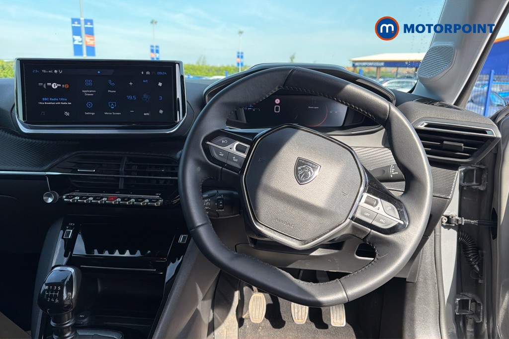 Peugeot 208 Allure Manual Petrol Hatchback - Stock Number (1642574) - 2nd supplementary image