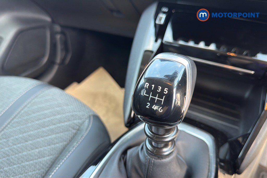 Peugeot 208 Allure Manual Petrol Hatchback - Stock Number (1642574) - 15th supplementary image