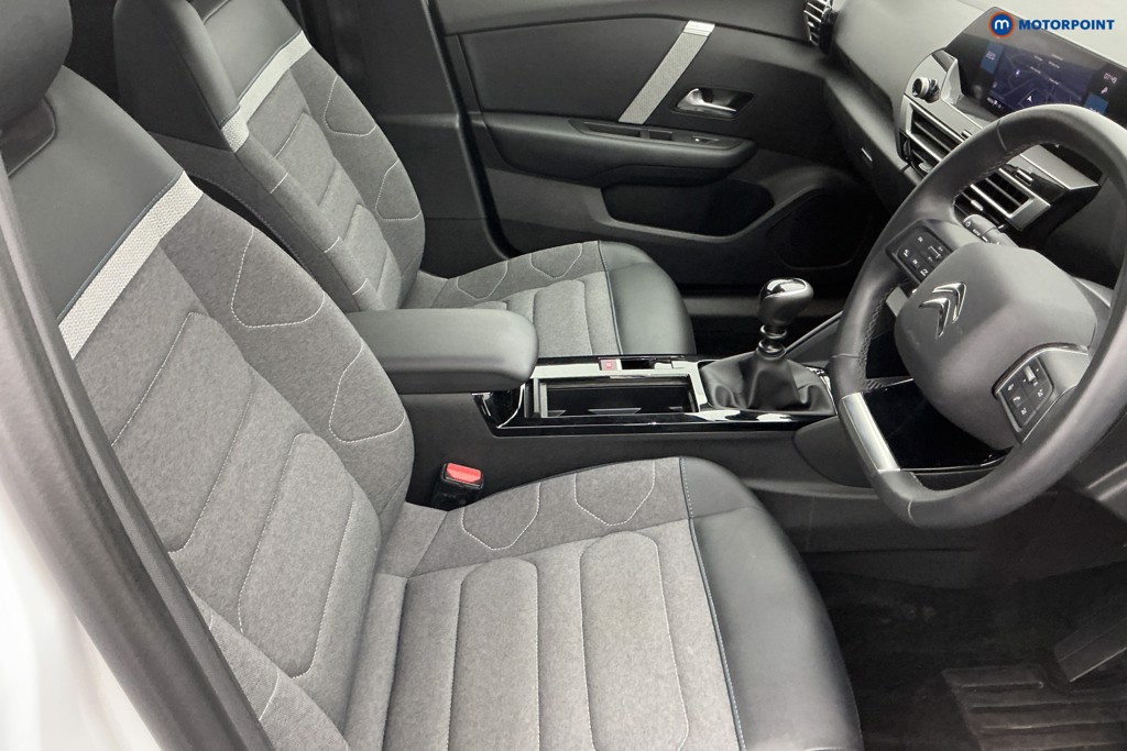 Citroen C4 Shine Manual Petrol Hatchback - Stock Number (1643119) - 5th supplementary image