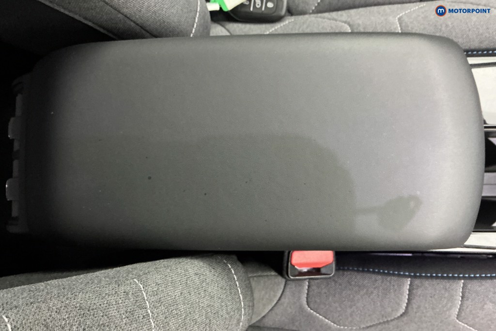 Citroen C4 Shine Manual Petrol Hatchback - Stock Number (1643119) - 11th supplementary image