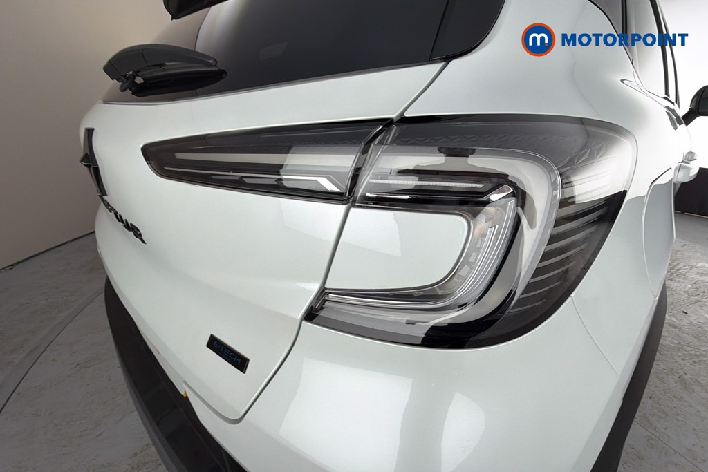 Renault Captur Esprit Alpine Automatic Petrol-Electric Hybrid SUV - Stock Number (1643155) - 38th supplementary image