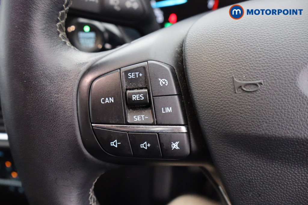 Ford Fiesta Titanium Manual Petrol Hatchback - Stock Number (1643193) - 9th supplementary image