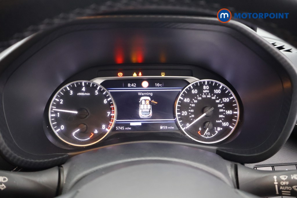 Nissan Juke Tekna Manual Petrol SUV - Stock Number (1643523) - 4th supplementary image