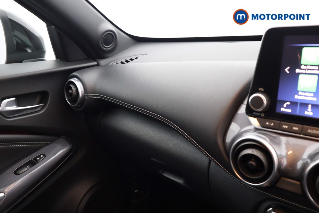 Nissan Juke Tekna Manual Petrol SUV - Stock Number (1643523) - 9th supplementary image