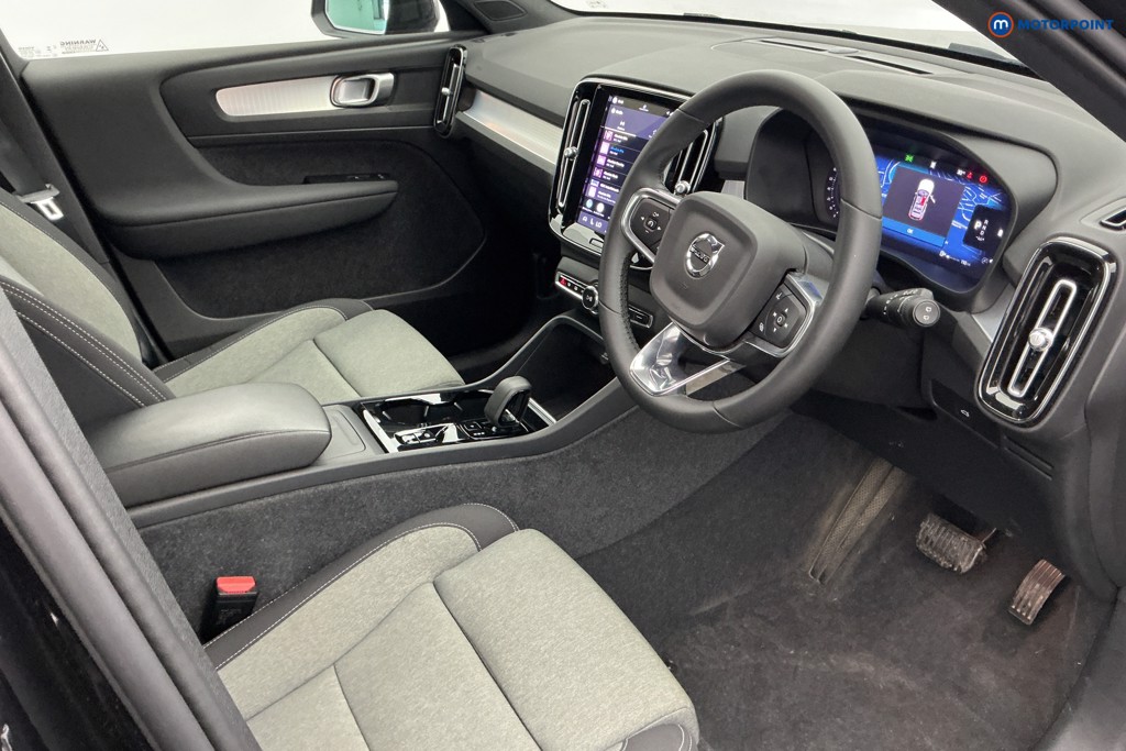 Volvo Xc40 Plus Automatic Petrol SUV - Stock Number (1643540) - 6th supplementary image