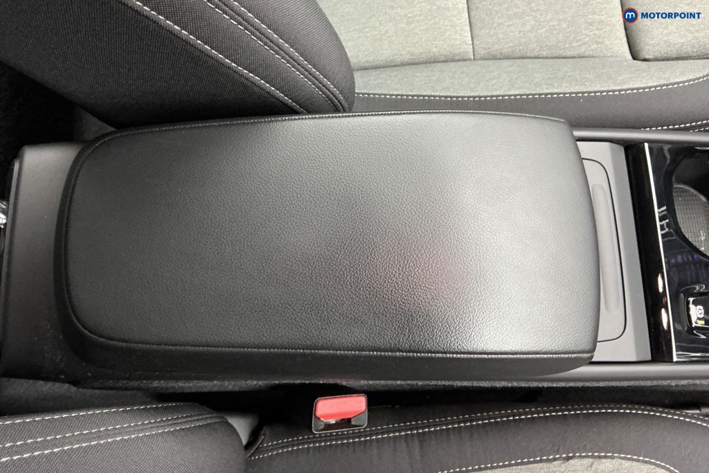 Volvo Xc40 Plus Automatic Petrol SUV - Stock Number (1643540) - 10th supplementary image