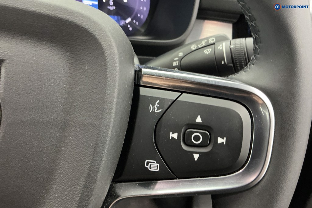 Volvo Xc40 Plus Automatic Petrol SUV - Stock Number (1643540) - 16th supplementary image