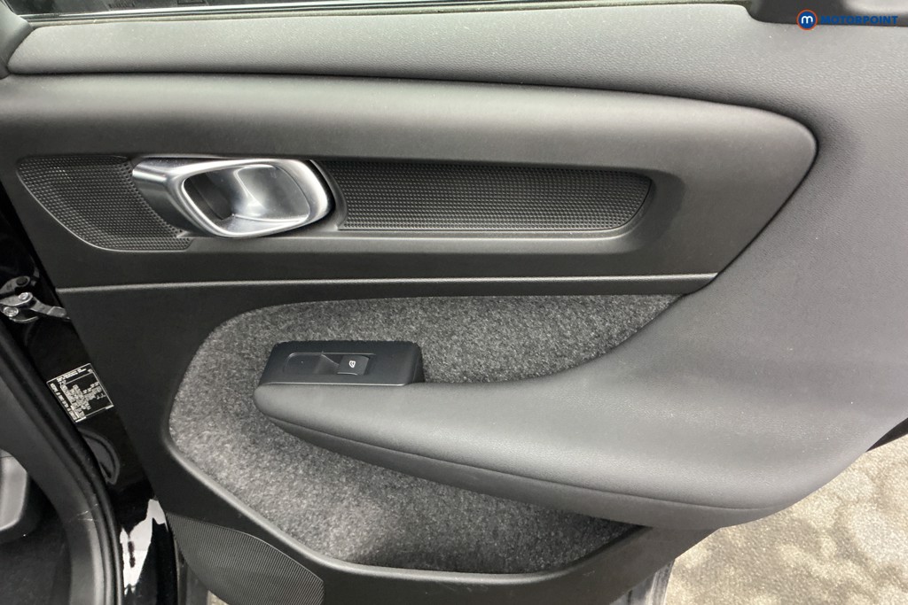 Volvo Xc40 Plus Automatic Petrol SUV - Stock Number (1643540) - 20th supplementary image