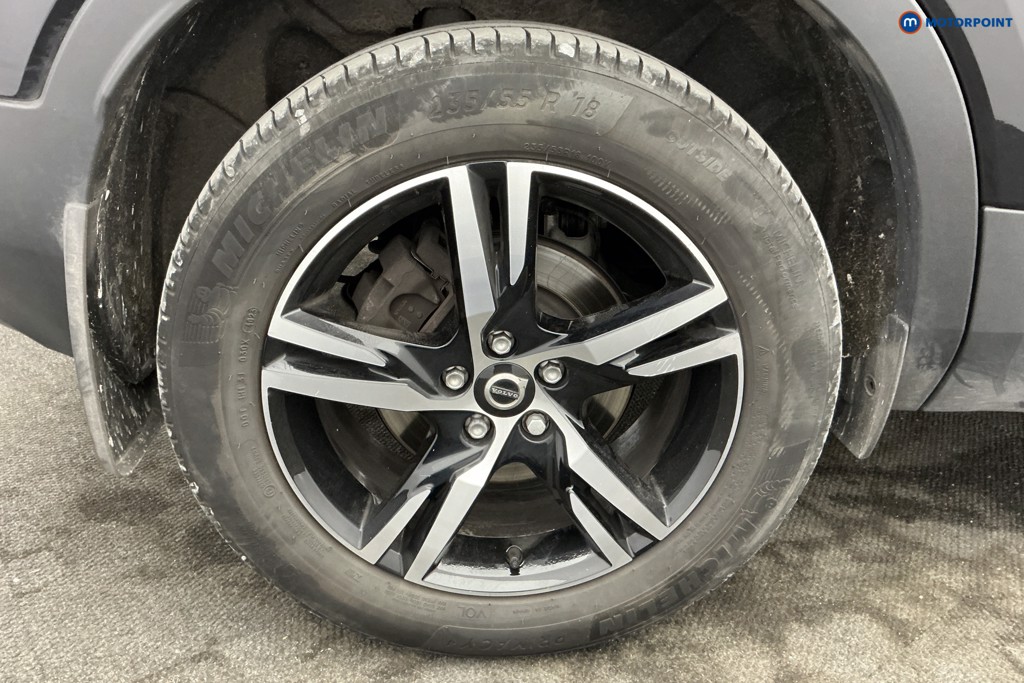 Volvo Xc40 Plus Automatic Petrol SUV - Stock Number (1643540) - 29th supplementary image