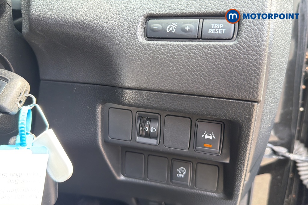 Nissan Qashqai Acenta Premium Manual Petrol SUV - Stock Number (1643734) - 11th supplementary image