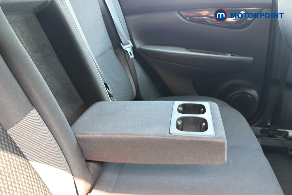 Nissan Qashqai Acenta Premium Manual Petrol SUV - Stock Number (1643734) - 26th supplementary image