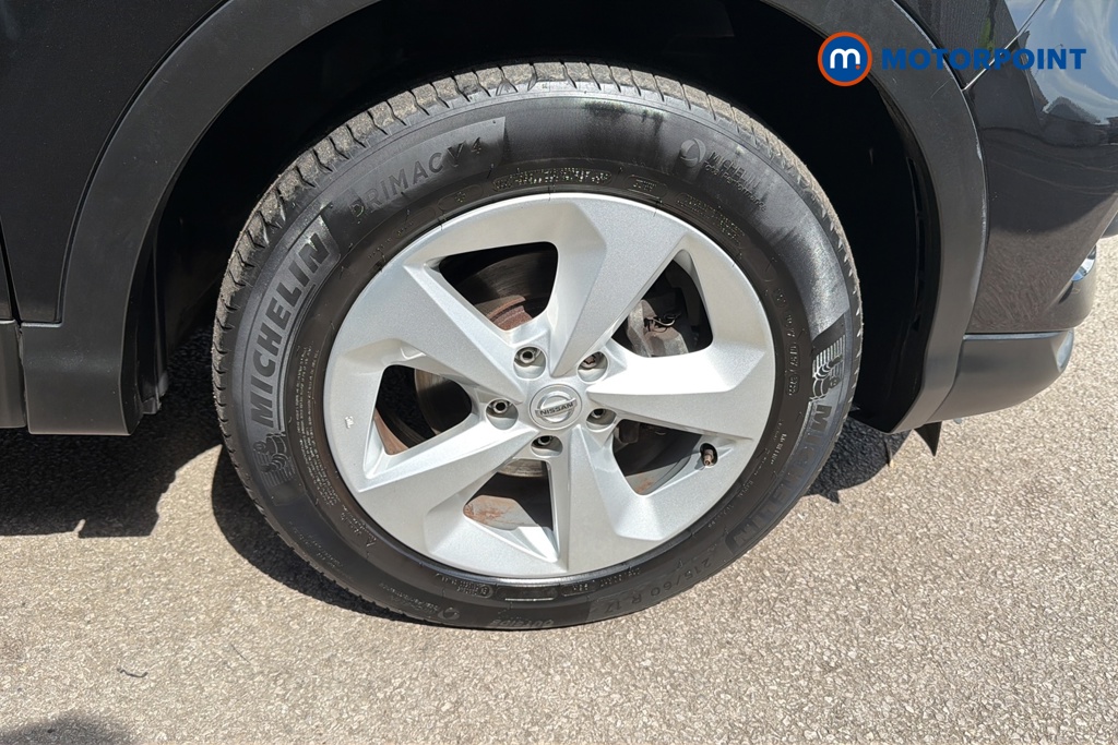Nissan Qashqai Acenta Premium Manual Petrol SUV - Stock Number (1643734) - 47th supplementary image