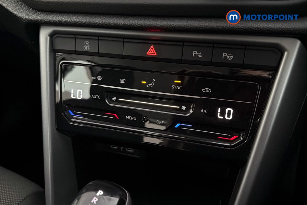 Volkswagen T-Roc Life Automatic Petrol SUV - Stock Number (1643891) - 12th supplementary image