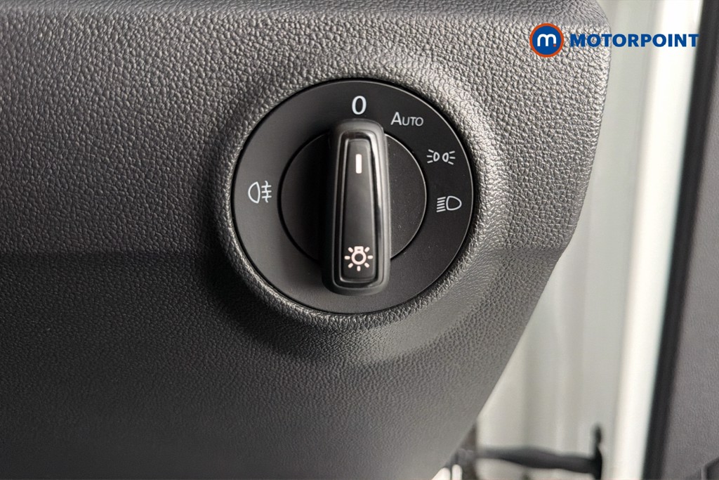Volkswagen T-Roc Life Automatic Petrol SUV - Stock Number (1643891) - 18th supplementary image