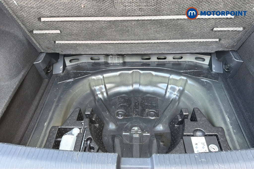 Volkswagen T-Roc Life Manual Petrol SUV - Stock Number (1643970) - 33rd supplementary image