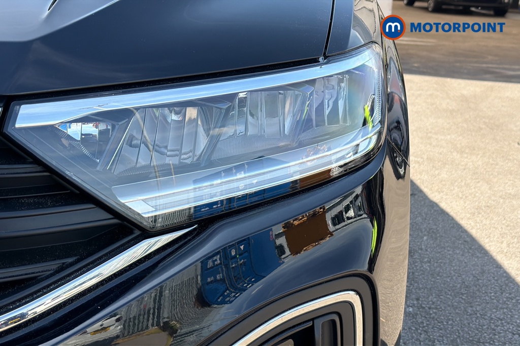 Volkswagen T-Roc Life Manual Petrol SUV - Stock Number (1643970) - 42nd supplementary image