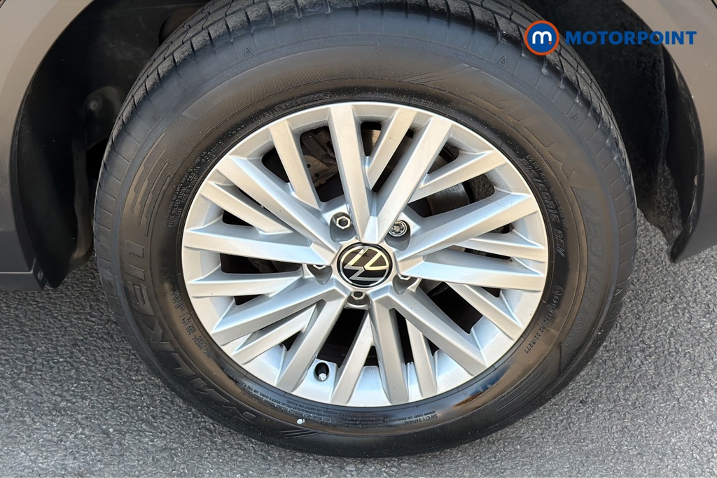 Volkswagen T-Roc Life Manual Petrol SUV - Stock Number (1643970) - 45th supplementary image