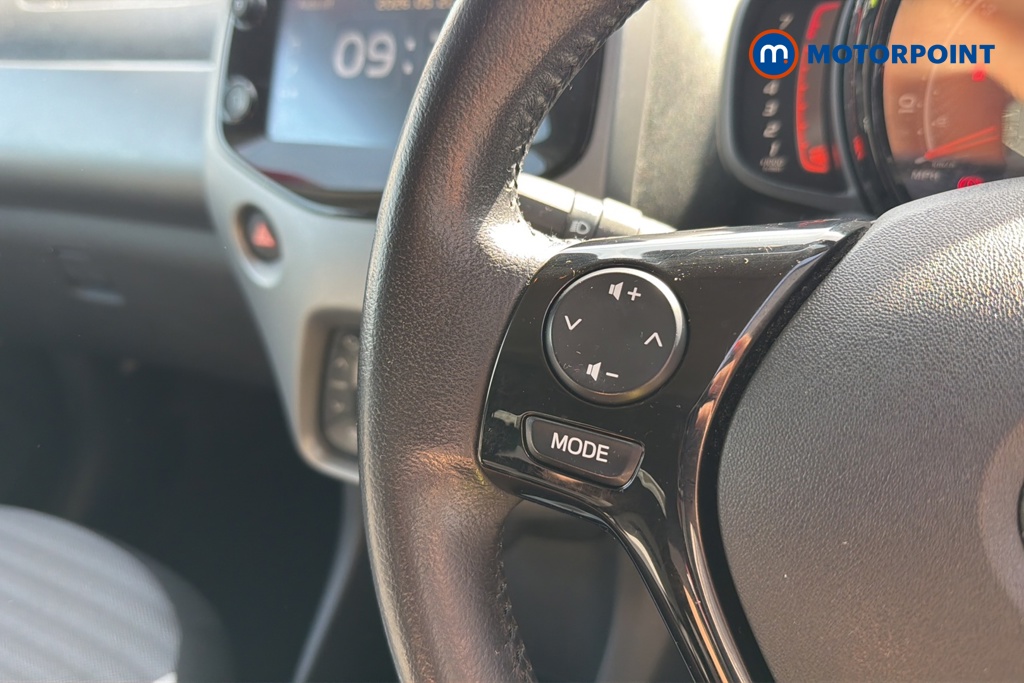 Toyota Aygo X-Trend Manual Petrol Hatchback - Stock Number (1644037) - 4th supplementary image