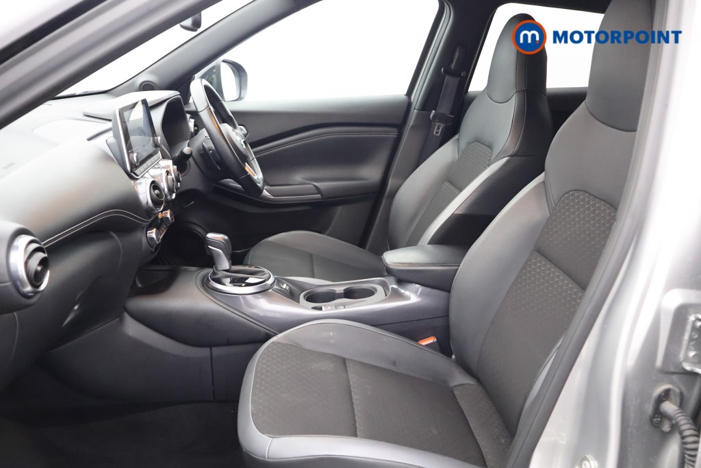 Nissan Juke N-Connecta Automatic Petrol SUV - Stock Number (1644255) - 18th supplementary image