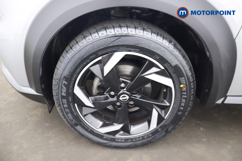 Nissan Juke N-Connecta Automatic Petrol SUV - Stock Number (1644255) - 22nd supplementary image