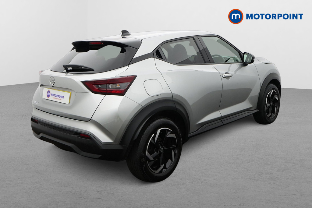 Nissan Juke N-Connecta Automatic Petrol SUV - Stock Number (1644255) - Drivers side rear corner