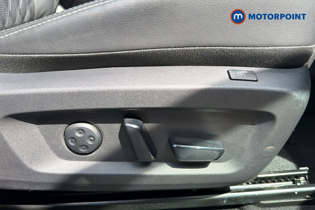 Nissan Qashqai Tekna-Plus Automatic Petrol SUV - Stock Number (1644315) - 23rd supplementary image