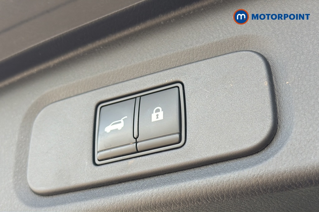 Nissan Qashqai Tekna-Plus Automatic Petrol SUV - Stock Number (1644315) - 35th supplementary image