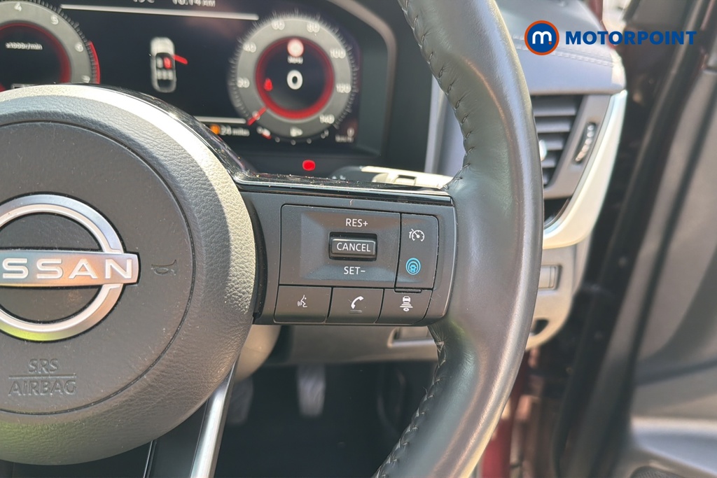Nissan Qashqai Tekna-Plus Manual Petrol SUV - Stock Number (1644340) - 3rd supplementary image