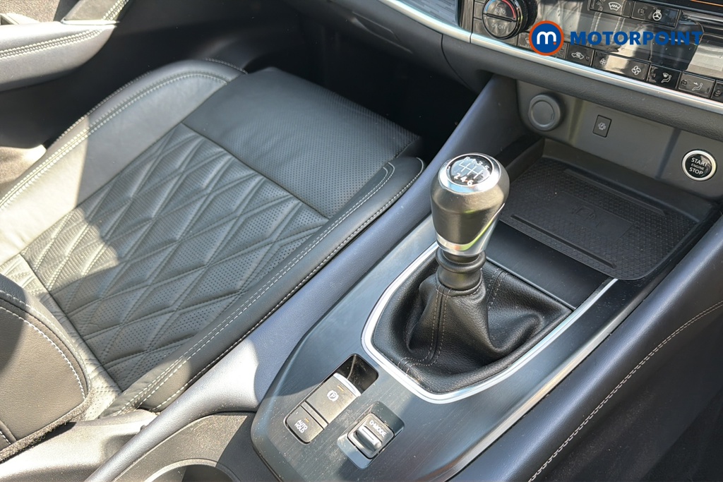 Nissan Qashqai Tekna-Plus Manual Petrol SUV - Stock Number (1644340) - 15th supplementary image