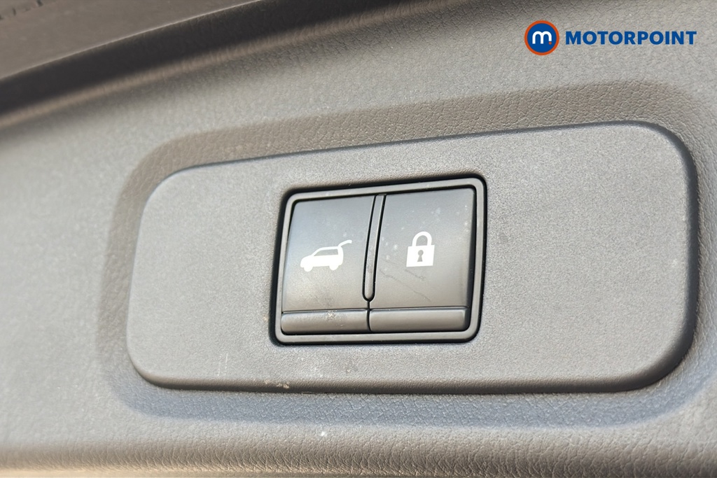 Nissan Qashqai Tekna-Plus Manual Petrol SUV - Stock Number (1644340) - 35th supplementary image