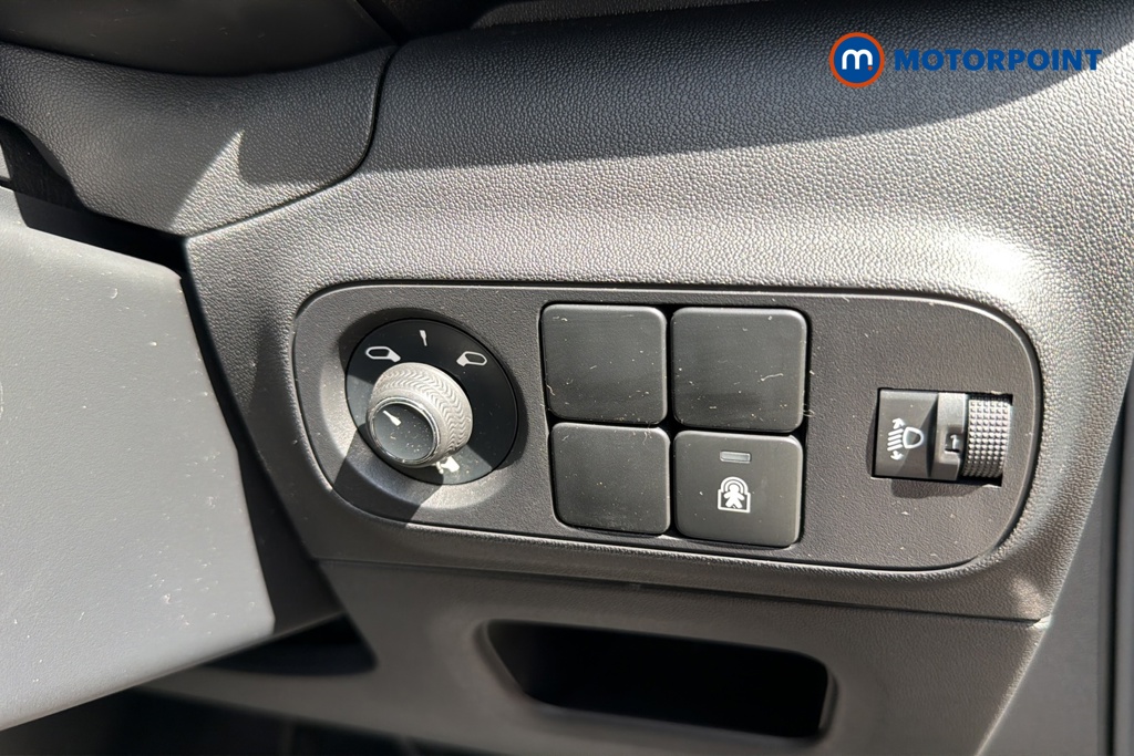 Citroen C3 Shine Manual Petrol Hatchback - Stock Number (1644410) - 11th supplementary image