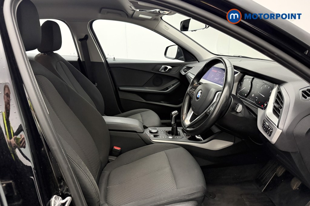 BMW 1 Series SE Manual Petrol Hatchback - Stock Number (1644494) - 1st supplementary image