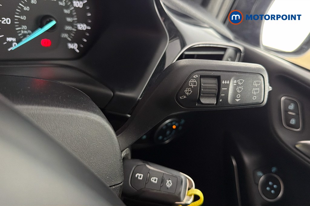 Ford Fiesta Zetec Manual Petrol Hatchback - Stock Number (1644499) - 7th supplementary image