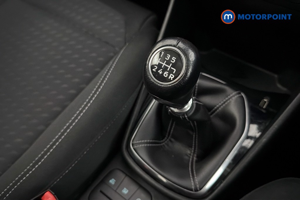 Ford Fiesta Zetec Manual Petrol Hatchback - Stock Number (1644499) - 15th supplementary image