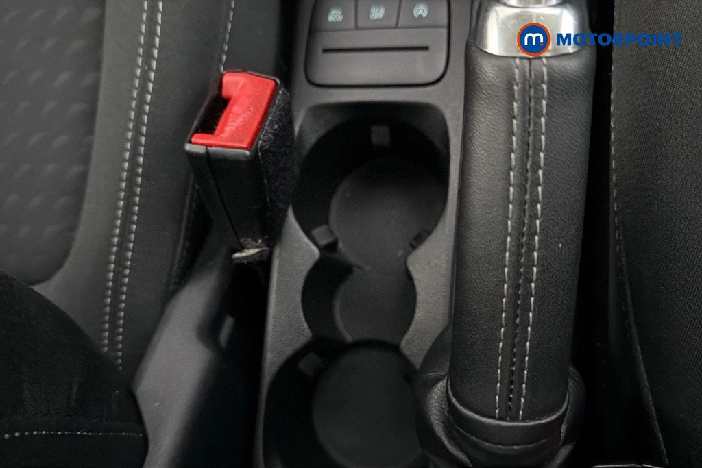 Ford Fiesta Zetec Manual Petrol Hatchback - Stock Number (1644499) - 16th supplementary image